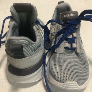 Adidas Infant/Toddler RacerTR21 Gray Blue Sneakers.Size 8 US Knit Never Worned.